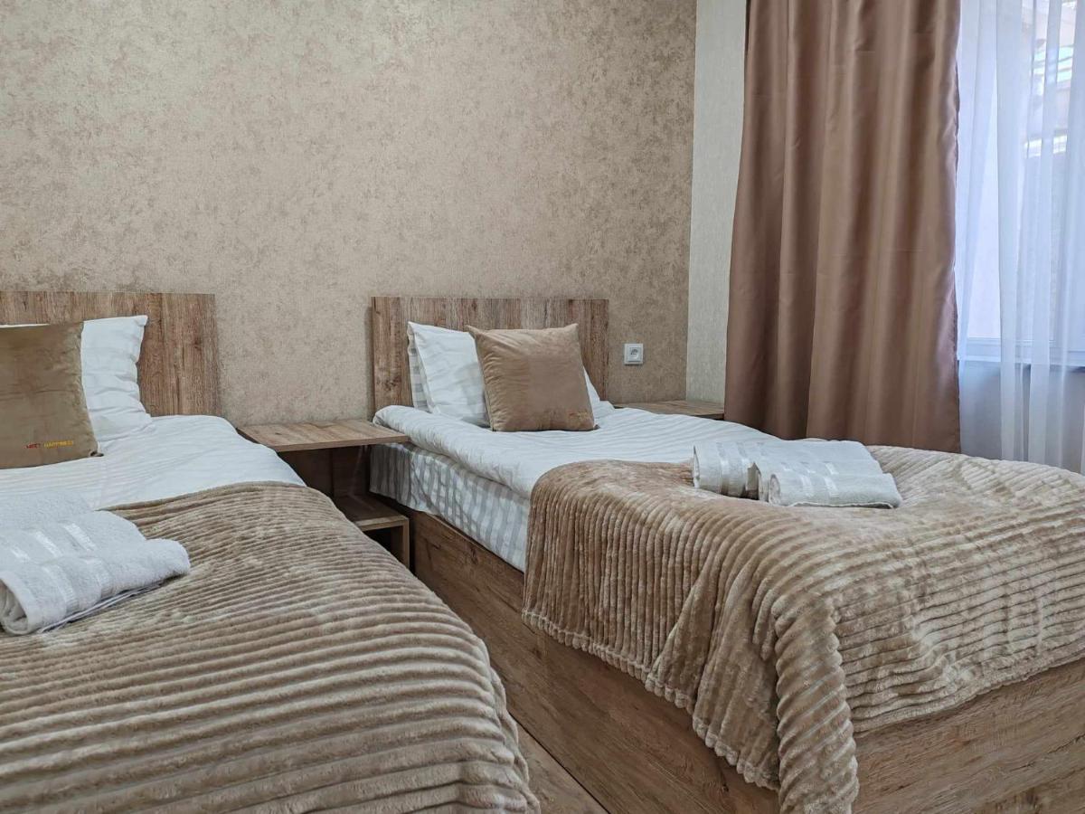 Sun House Hotel Yeghegnadzor Eksteriør billede