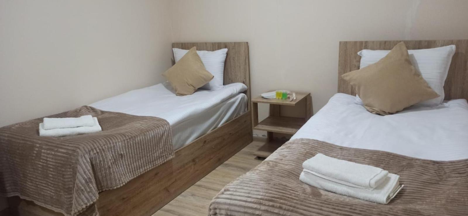 Sun House Hotel Yeghegnadzor Eksteriør billede